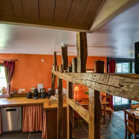 - Saze Canne - 11 Personnes * Vielsalm