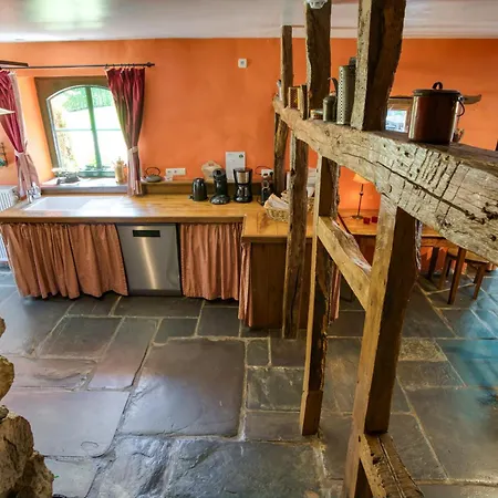 - Saze Canne - 11 Personnes * Vielsalm